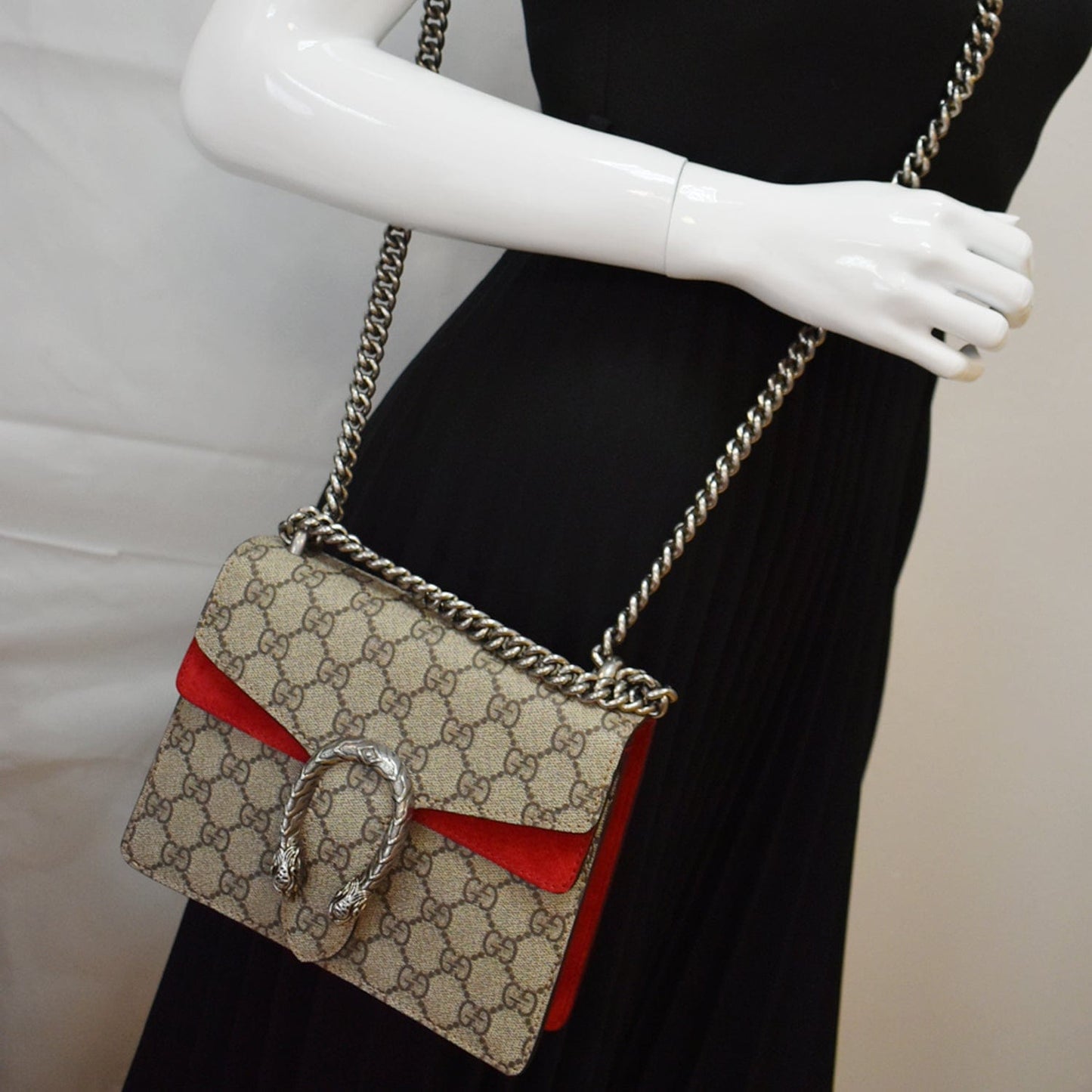 GUCCI Dionysus Mini GG Supreme Canvas Crossbody Bag Beige 421970