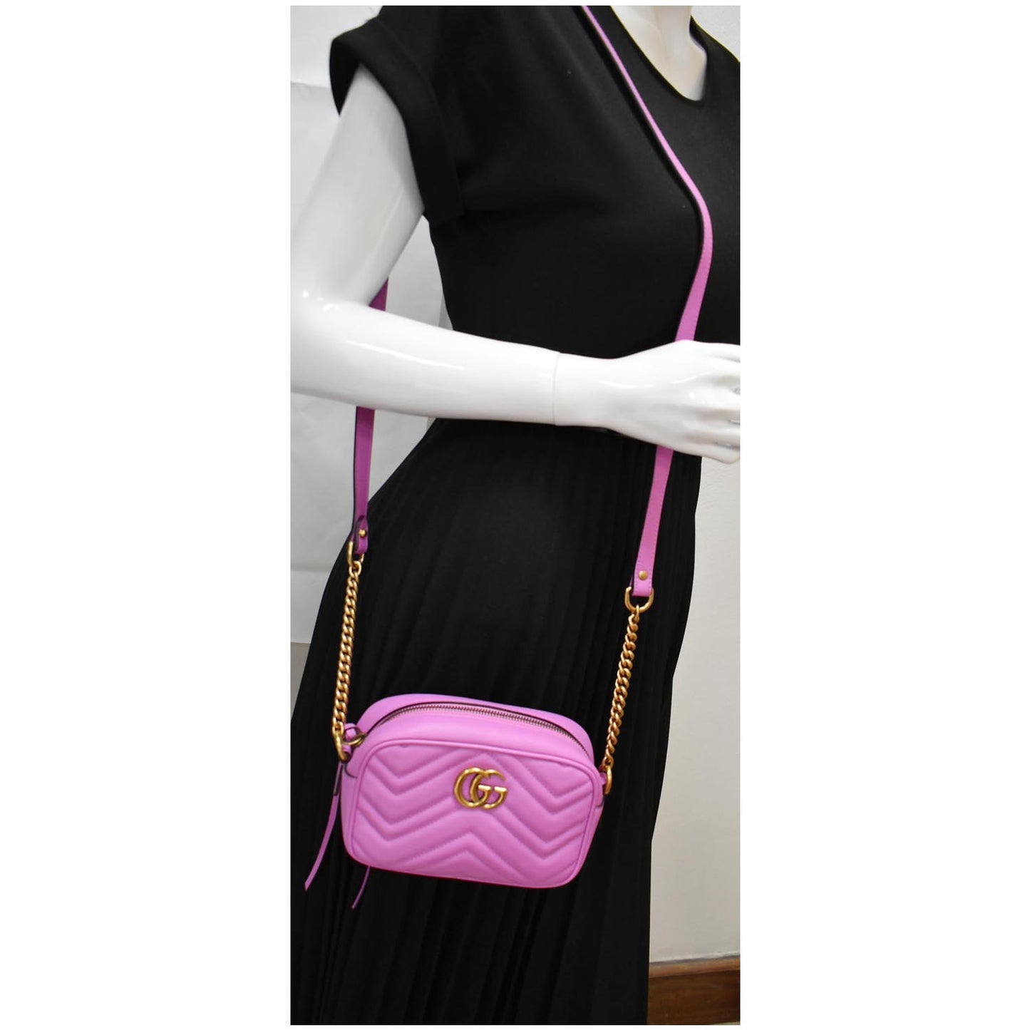 GUCCI GG Marmont Matelasse Mini Leather Crossbody Bag Purple 448065