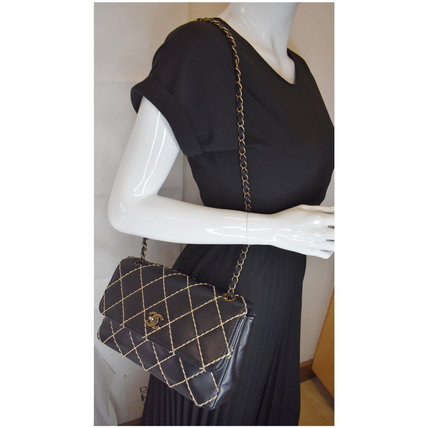CHANEL Wild Stitch Quilted Calfskin Flap Shoulder Bag Black