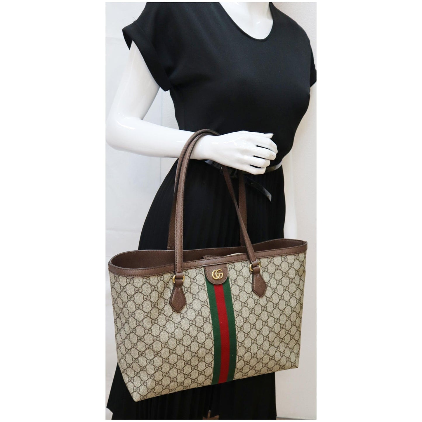 GUCCI Ophidia Medium GG Supreme Canvas Tote Bag Beige