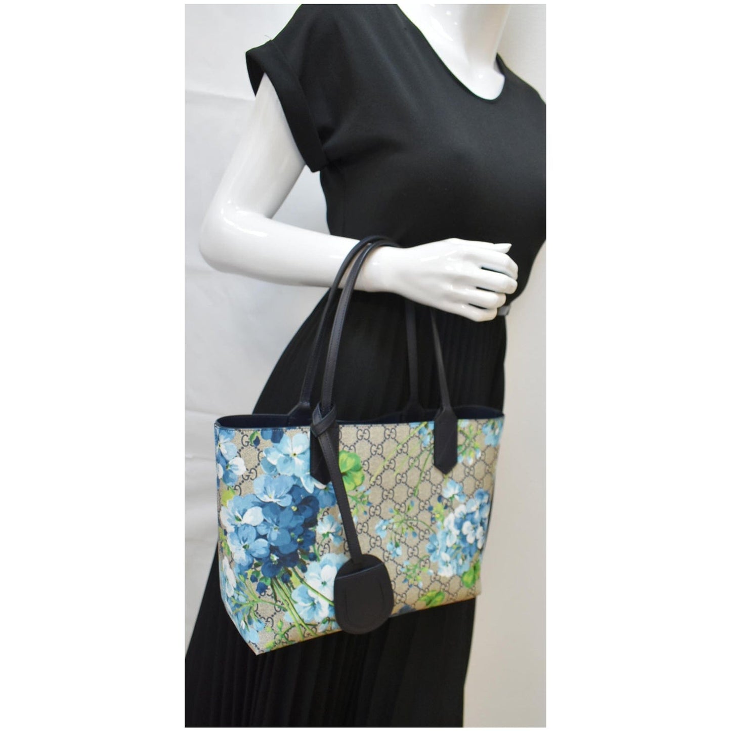 GUCCI Blooms Reversible GG Print Floral Supreme Tote Bag Blue 546323