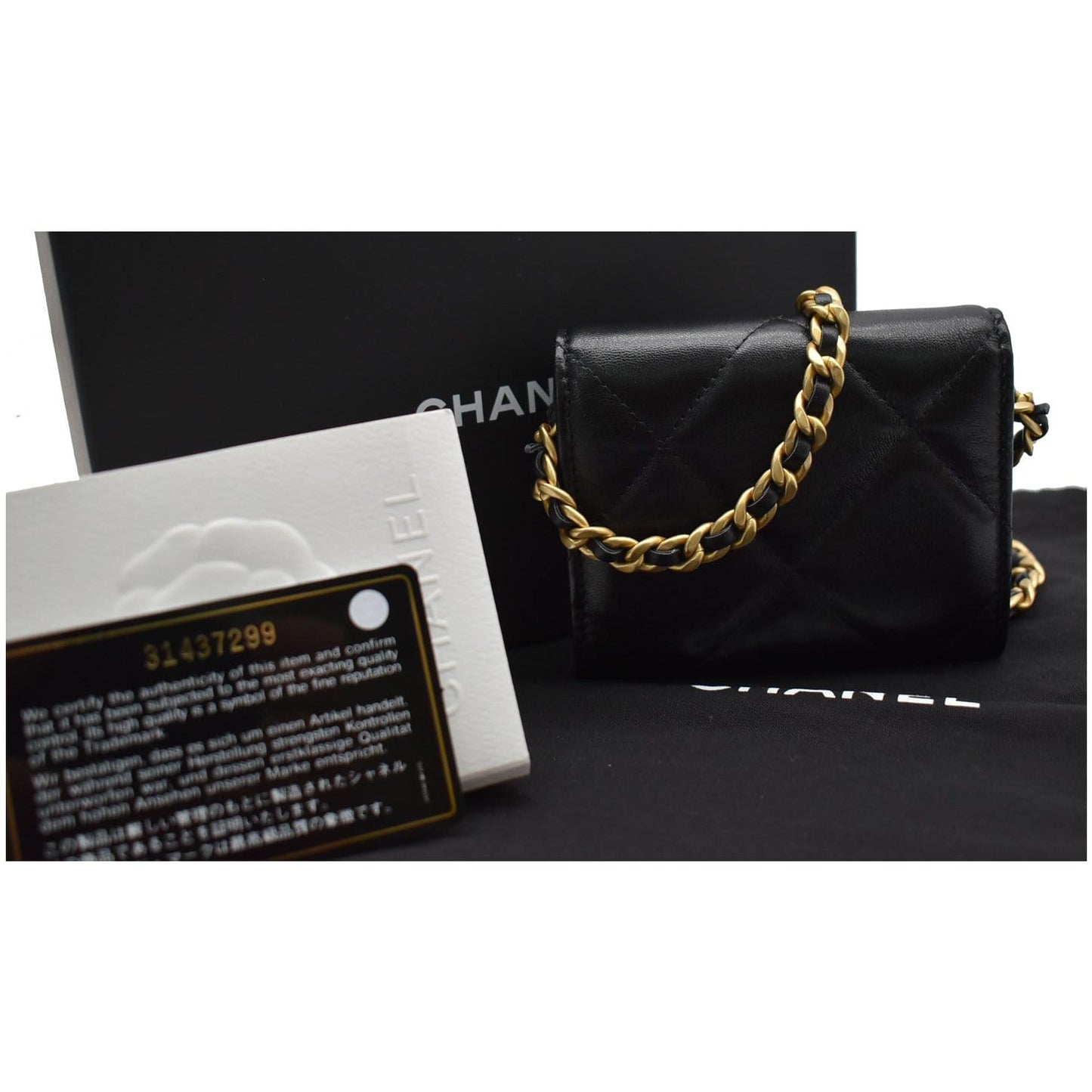 CHANEL 19 Flap Coin Purse Quilted Goatskin Chain Crossbody Bag Black