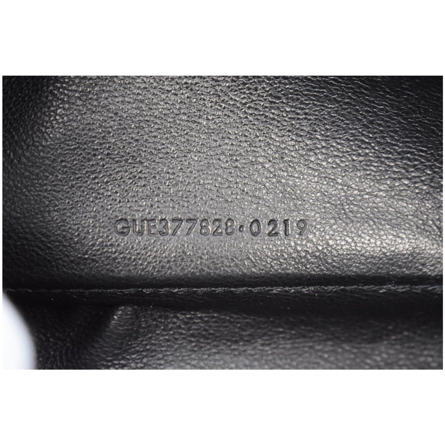 YVES SAINT LAURENT Monogram Grain De Poudre Chain Wallet Black