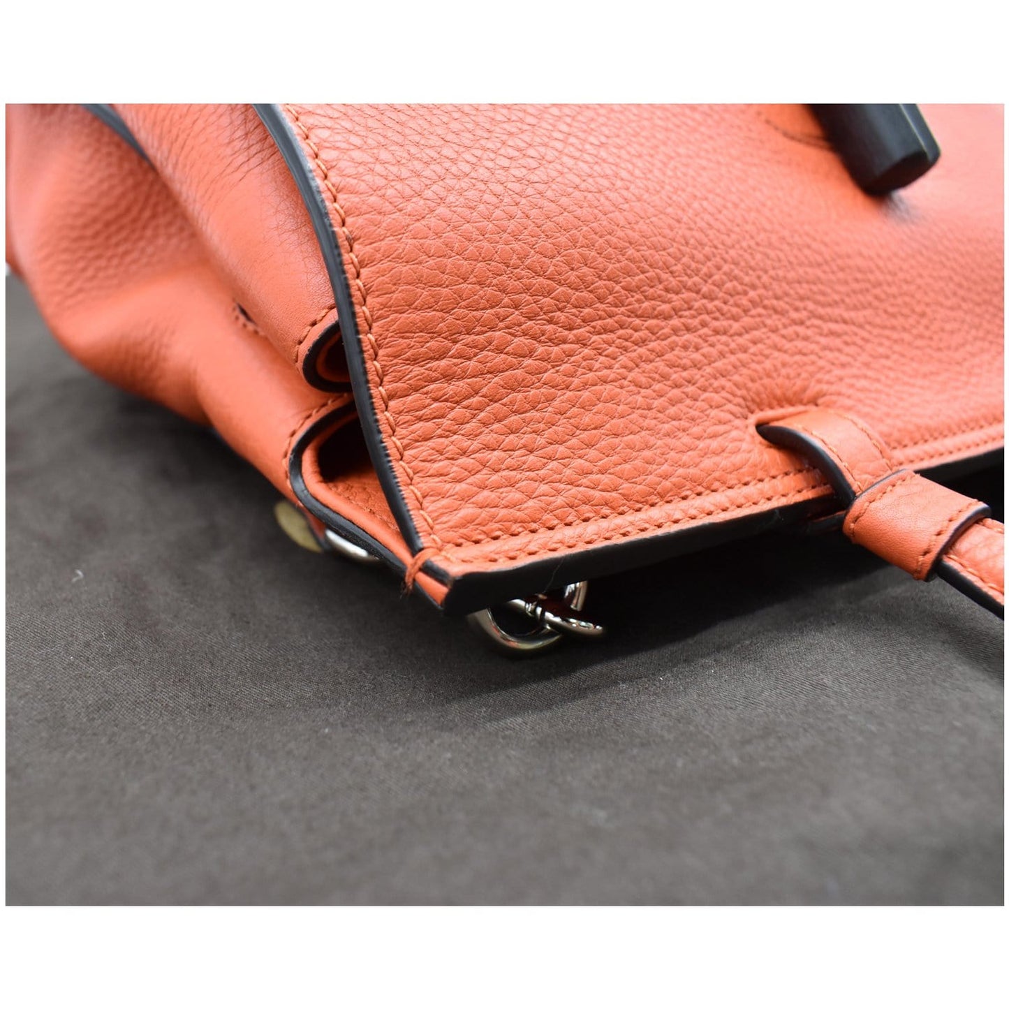 GUCCI Bamboo Daily Medium Leather Shoulder Bag Orange 392013