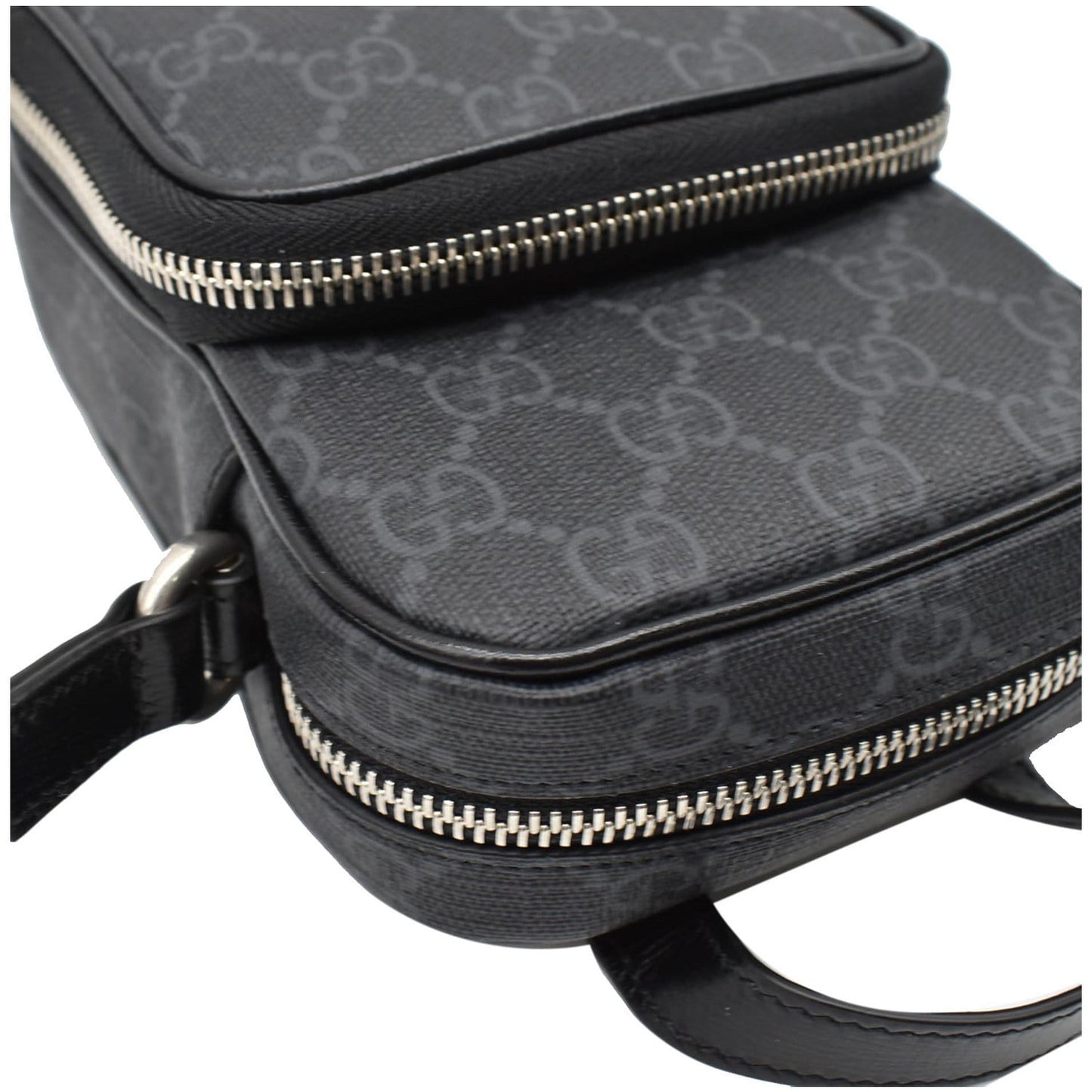 GUCCI Mini Interlocking G Supreme Canvas GG Crossbody Bag 672952 - 25% OFF