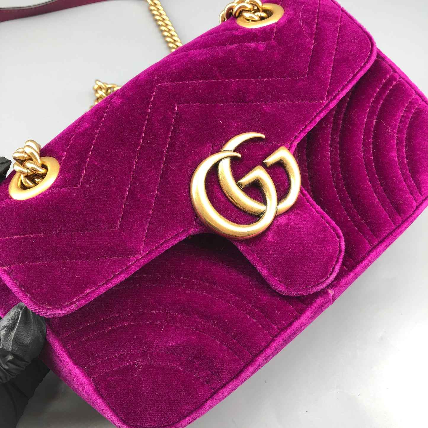 Gucci Marmont Fuchsia Velvet Matelasse Chain Shoulder Bag