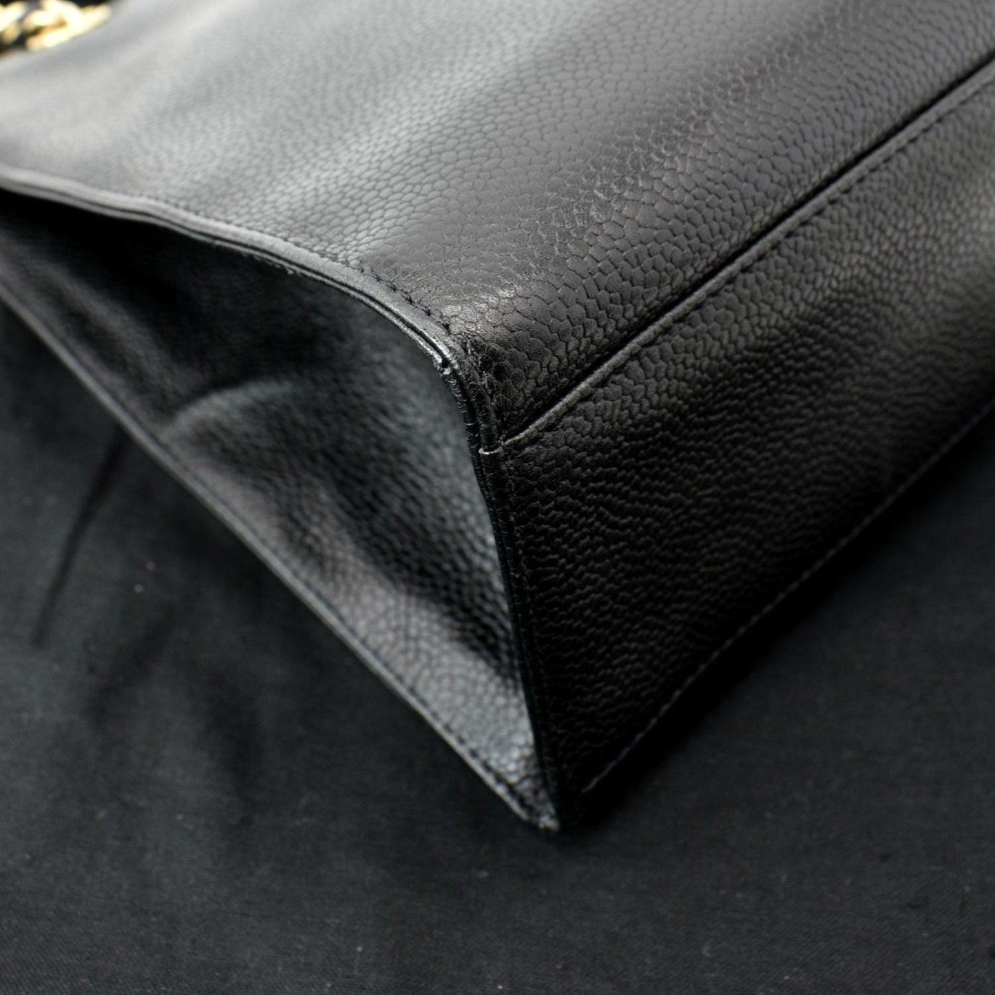 CHANEL  CC Chain Caviar Leather Shopping Tote Bag Black