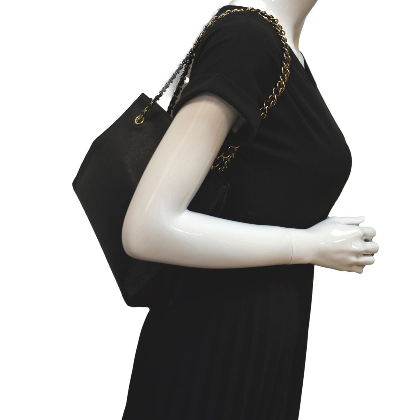 CHANEL  CC Chain Caviar Leather Shopping Tote Bag Black