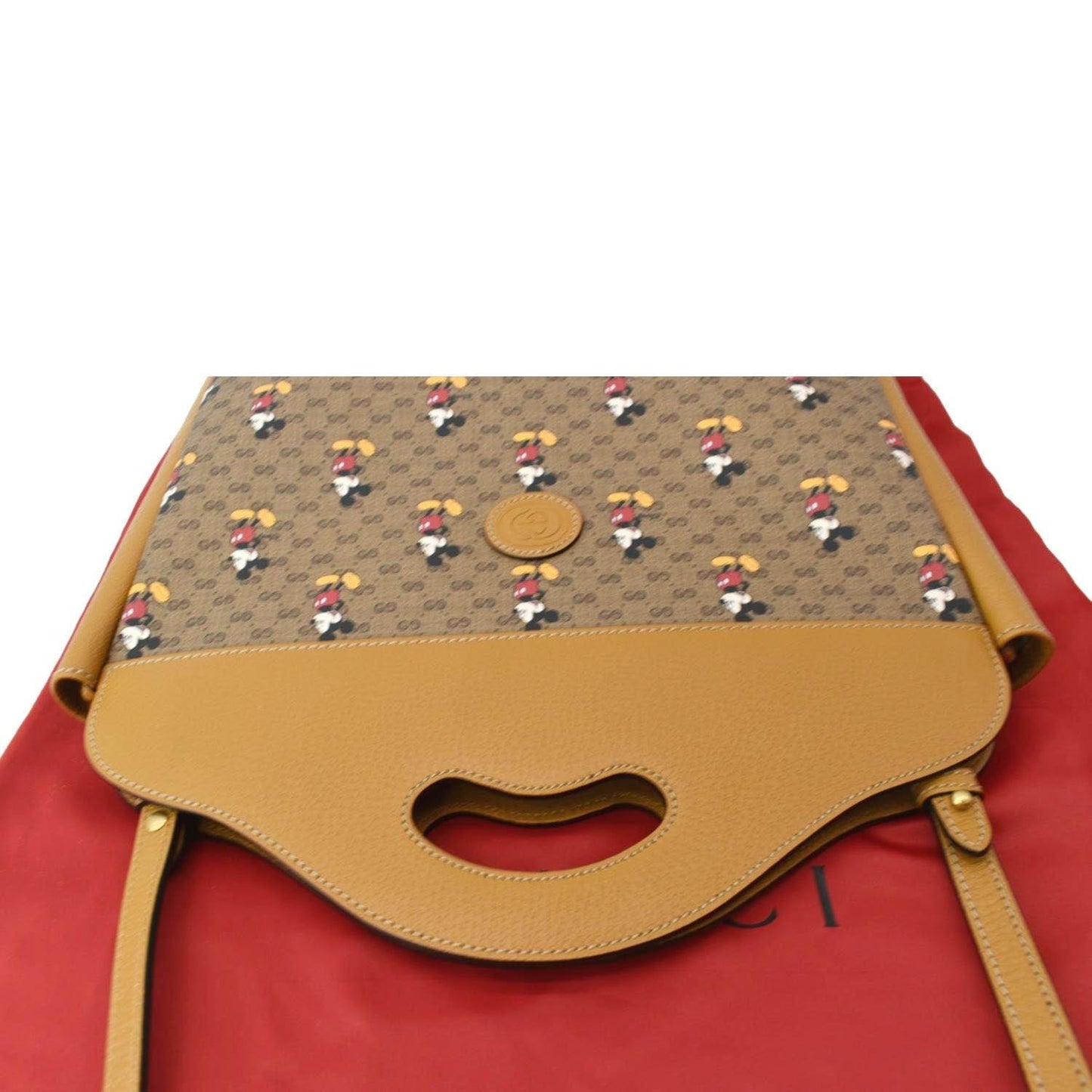 GUCCI Disney Mickey Mo  GG Supreme Canvas Crossbody Bag Beige 603937
