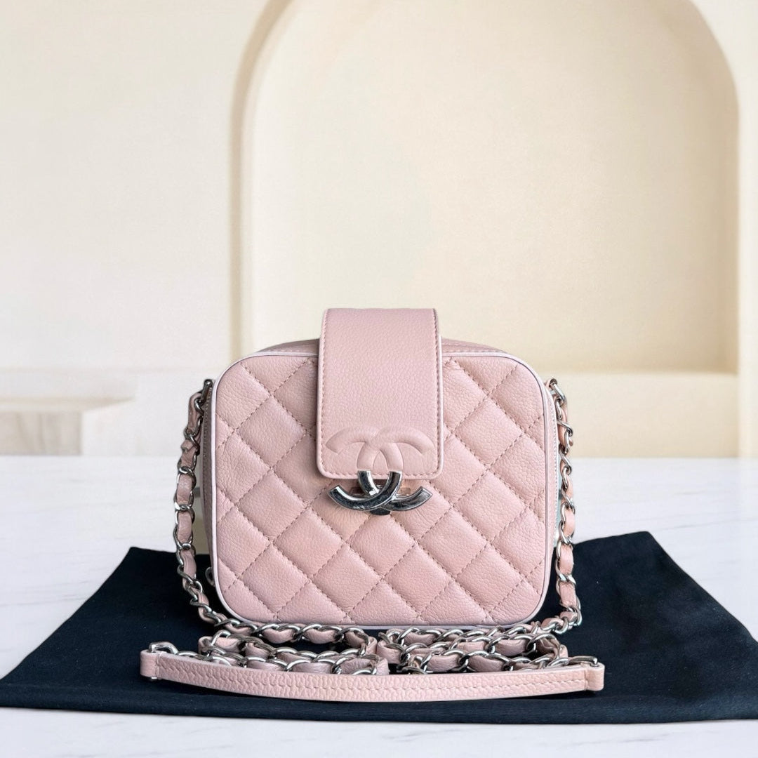 Chanel CC Box Camera Bag Small - Caviar Quilted Grained Calfskin Pink Series 24