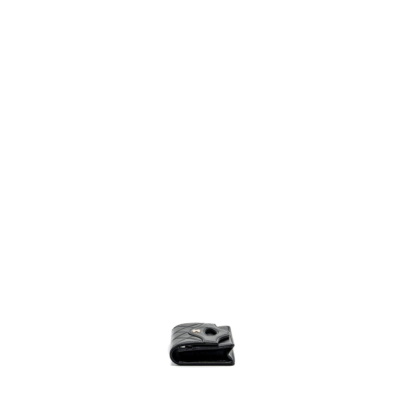Chanel 24C 31 card holder shiny calfskin black L (microchip)