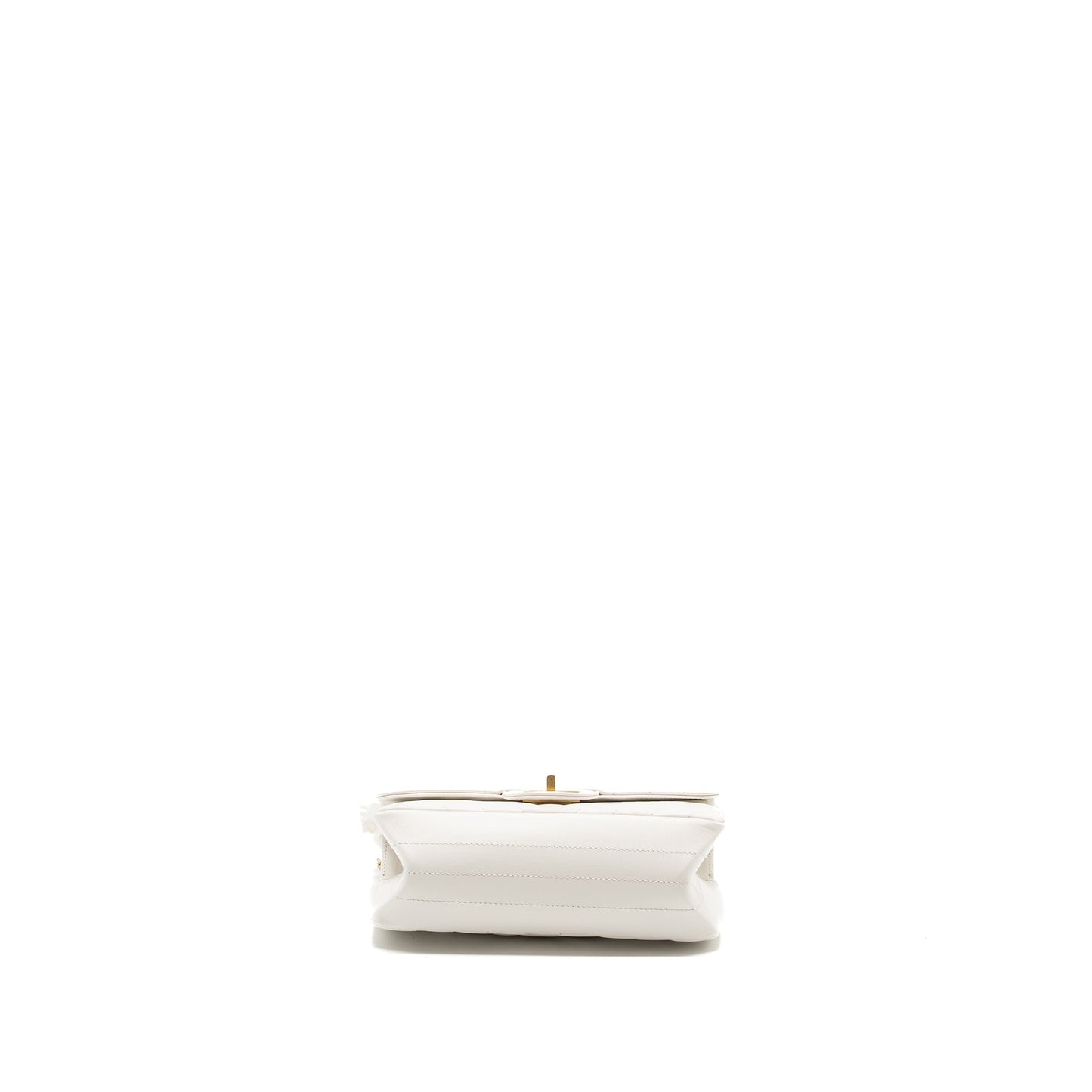 Chanel mini chevron 2.55 reissue flap bag calfskin white  (microchip)