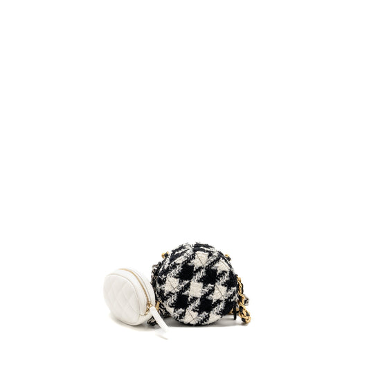 Chanel 19 round clutch  with chain with coin purse tweed / lambskin black/ white