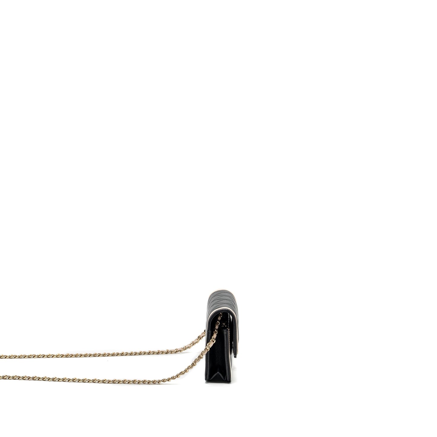 Chanel 23B Flap Phone Holder Lambskin Black/ White L (microchip)
