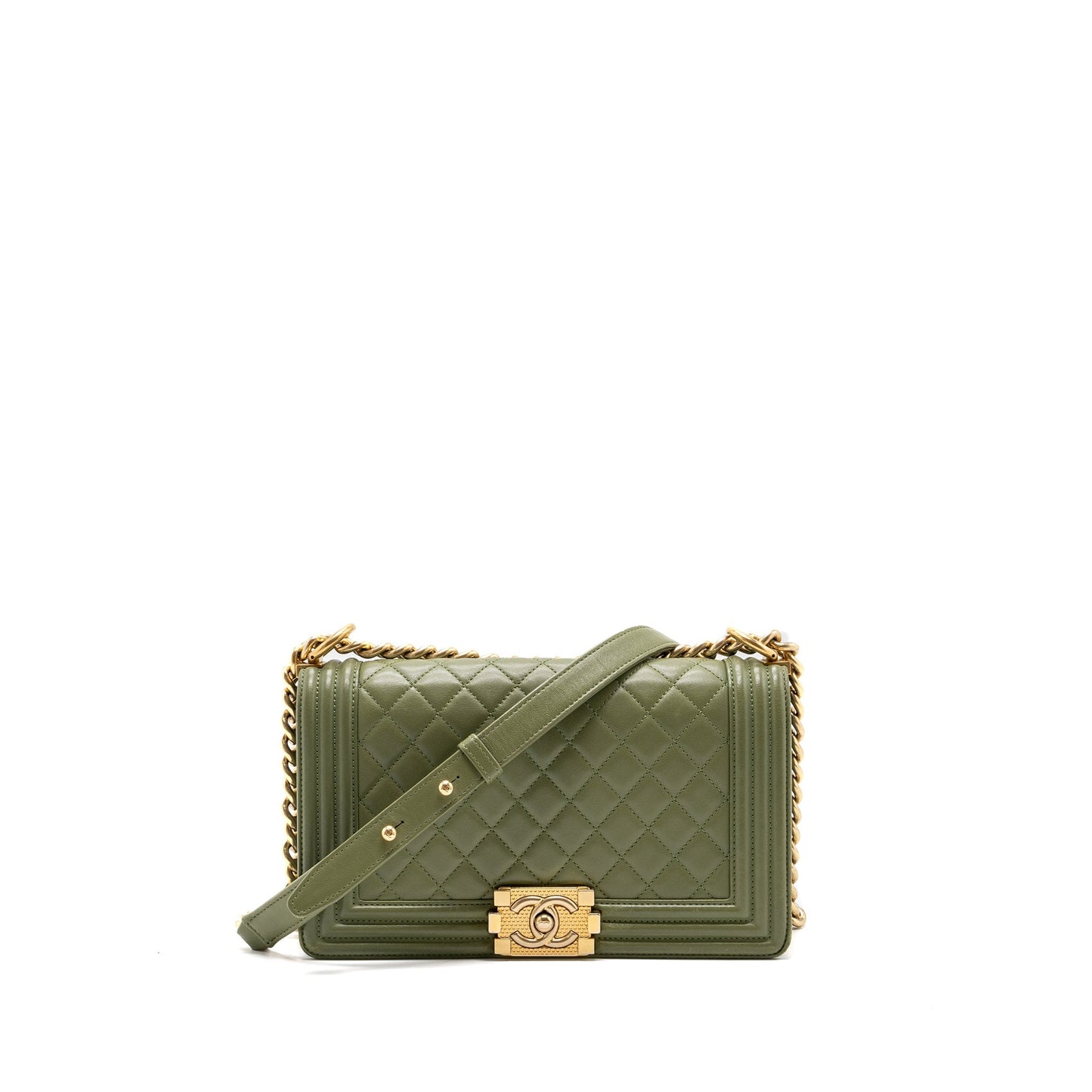 Chanel Medium boy bag lambskin green