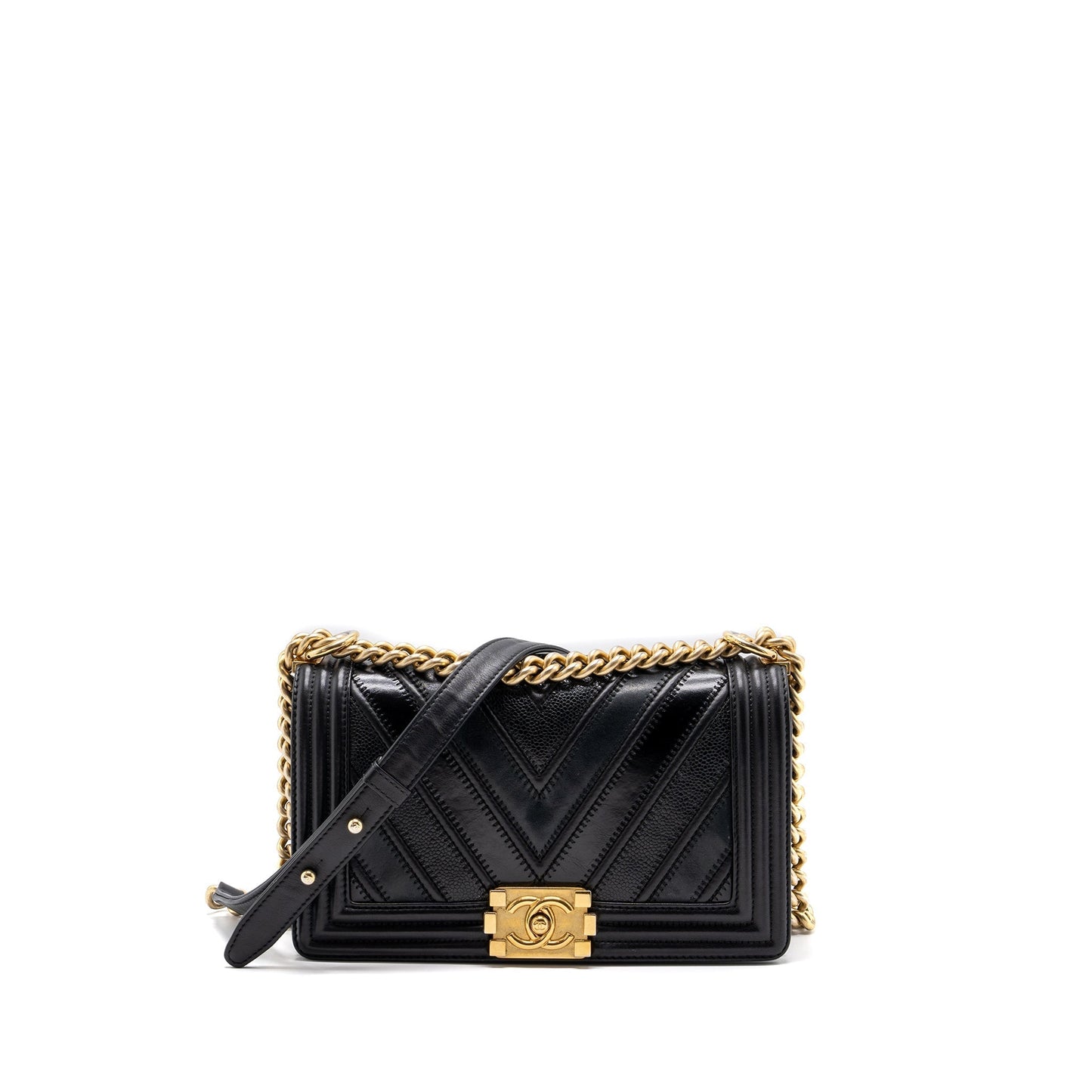 Chanel Medium Boy Bag Chevron Calfskin Black