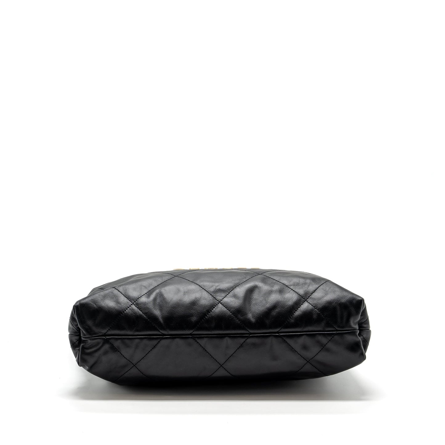 Chanel medium 22 bag calfskin black  (microchip)