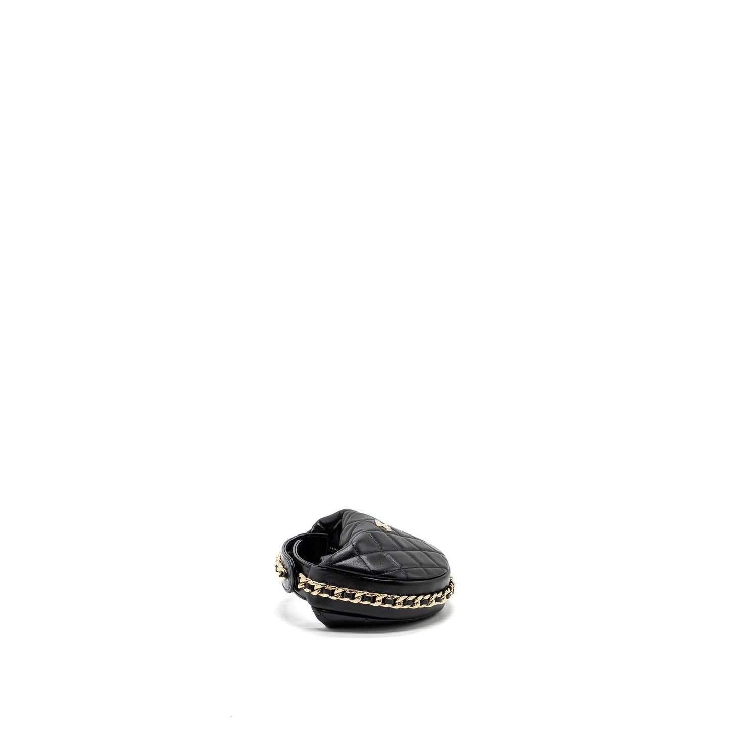 Chanel 23C round Clutch lambskin black  (microchip)