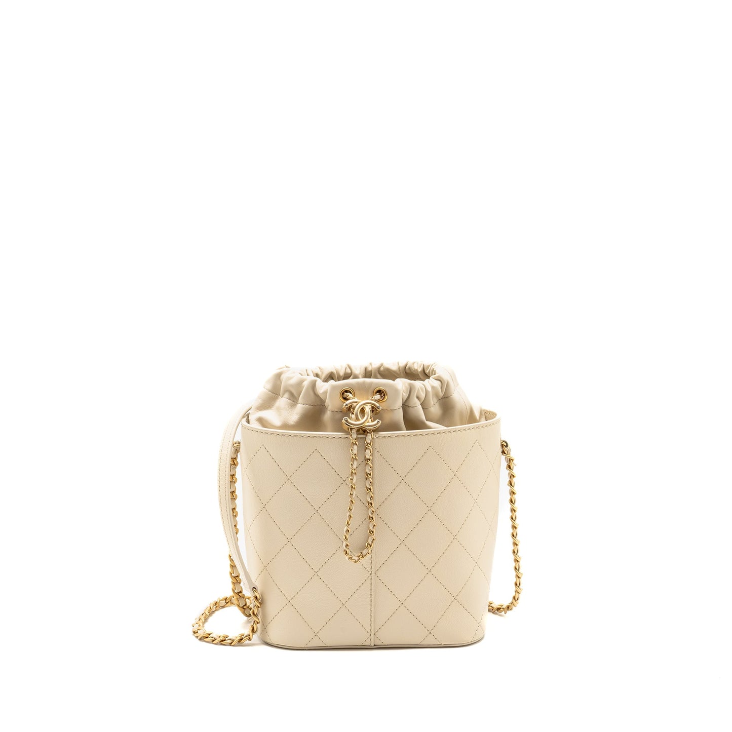 Chanel bucket bag lambskin creamy white