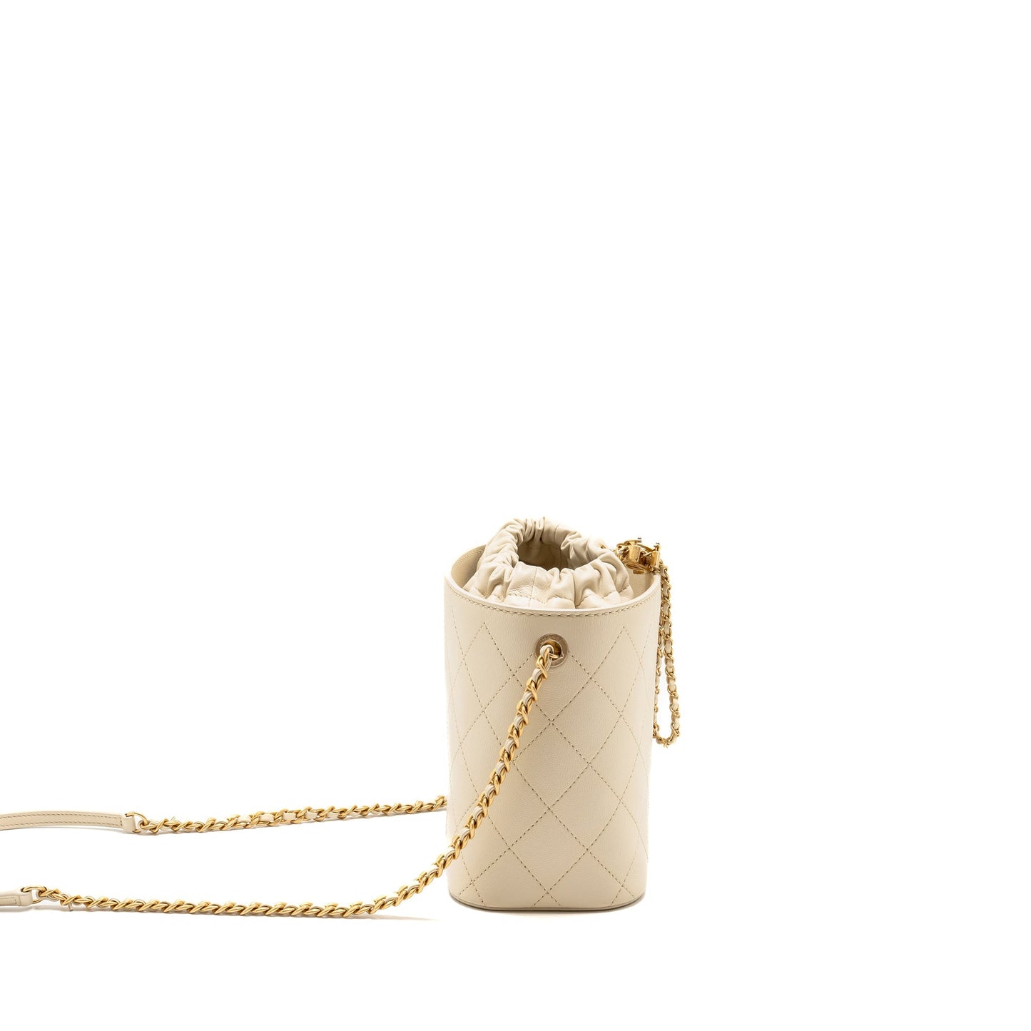 Chanel bucket bag lambskin creamy white
