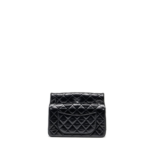 Chanel 23A classic flap clutch shiny calfskin black L (microchip)