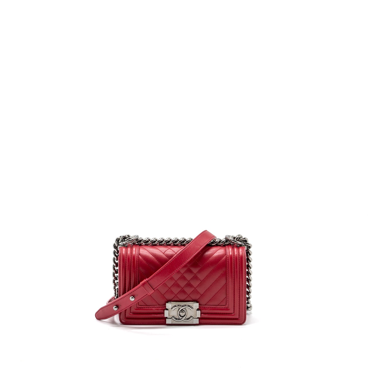 Chanel small boy bag calfskin red