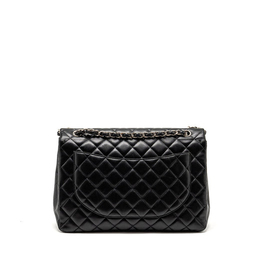 Chanel maxi classic single flap bag lambskin black