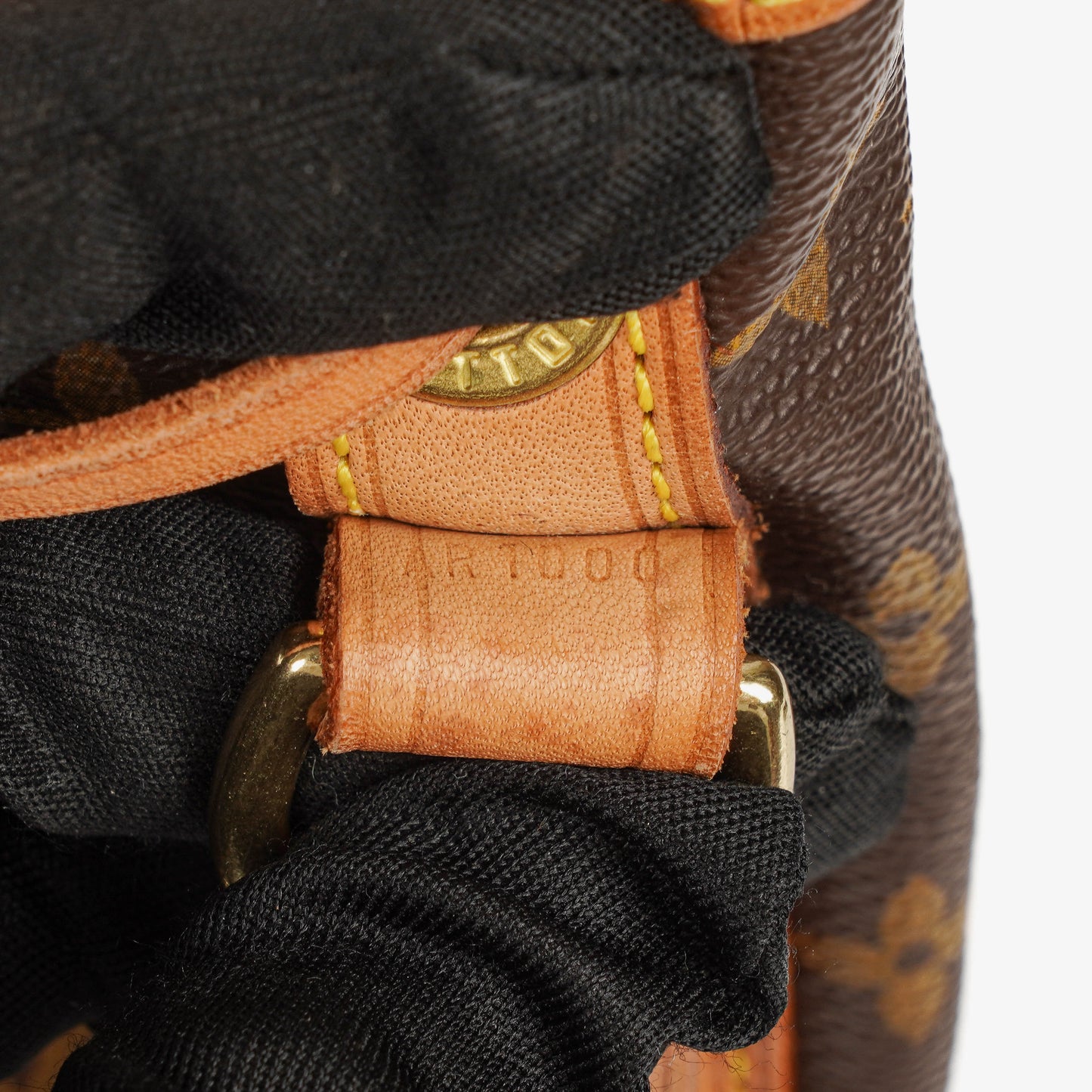 Louis Vuitton Noe Grande GM Monogram Canvas Shoulder Bag