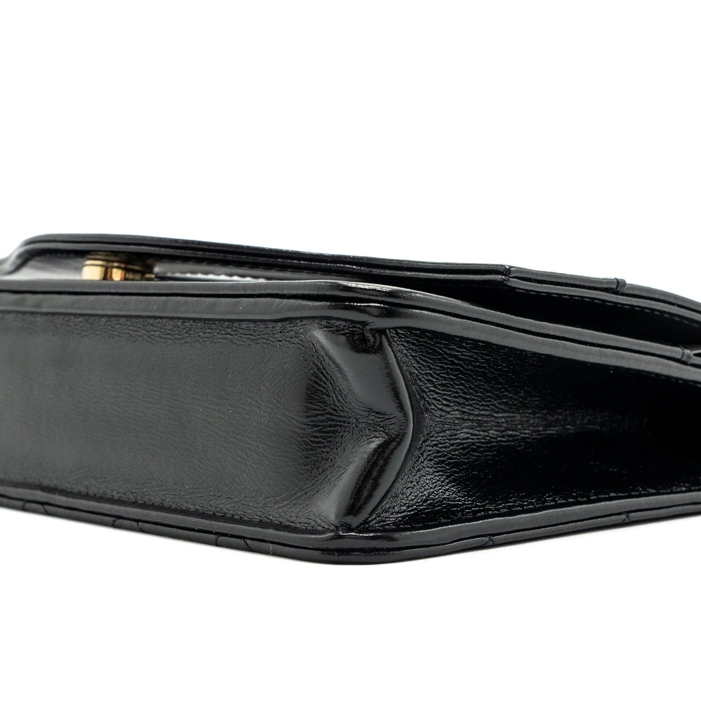Chanel 24C 31 wallet on chain shiny calfskin black L (Microchip)