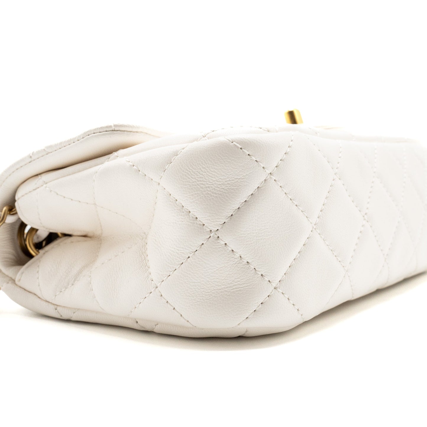 Chanel pearl crush mini rectangular flap bag lambskin White (microchip)