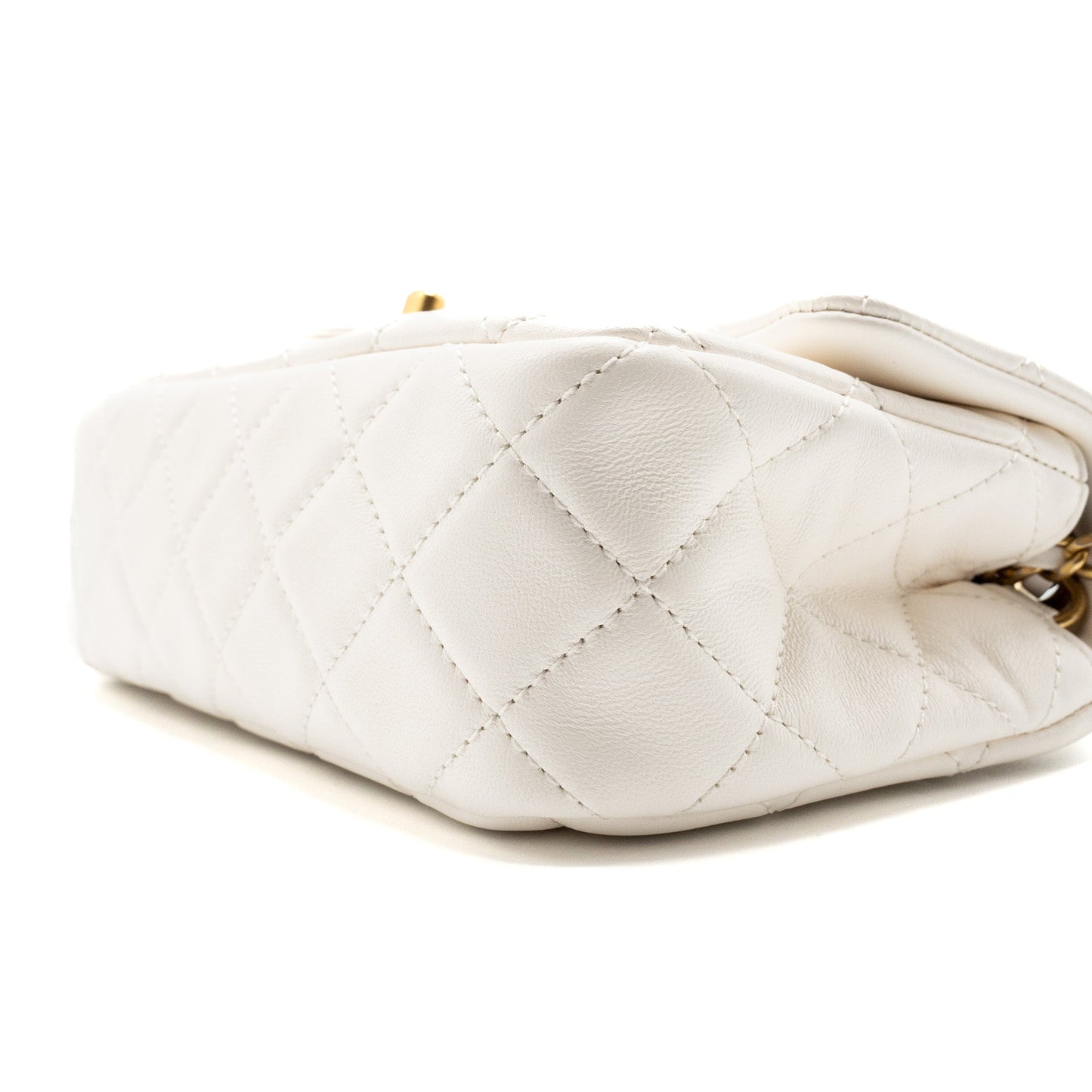 Chanel pearl crush mini rectangular flap bag lambskin White (microchip)