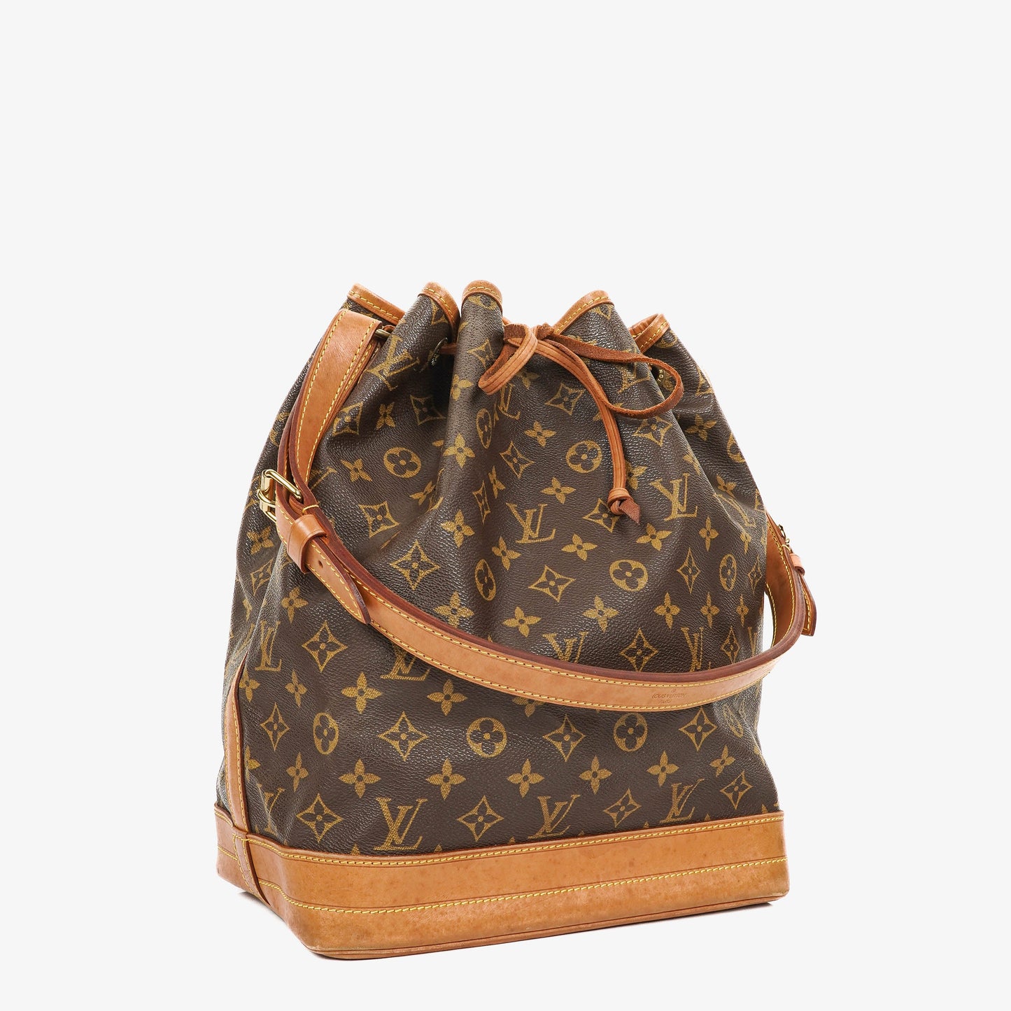 Louis Vuitton Noe Grande GM Monogram Canvas Shoulder Bag
