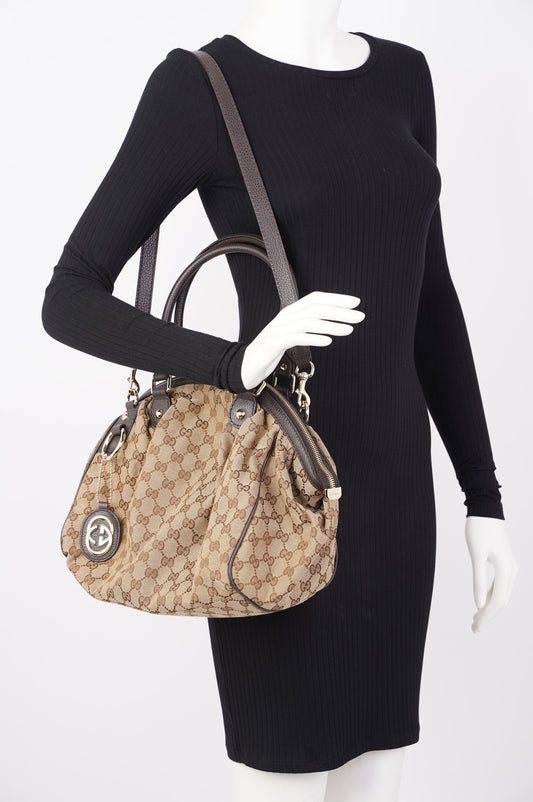 Gucci Womens Sukey Bag Supreme Canvas