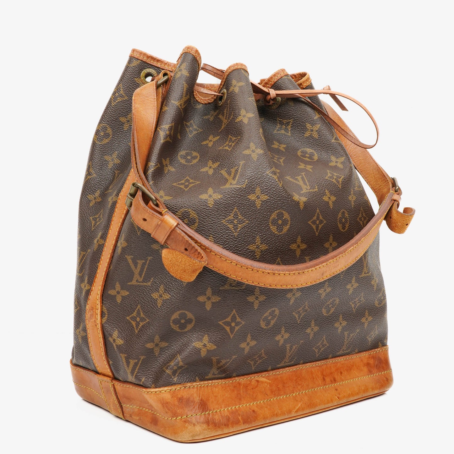 Louis Vuitton Noe GM Monogram Canvas Shoulder Bag