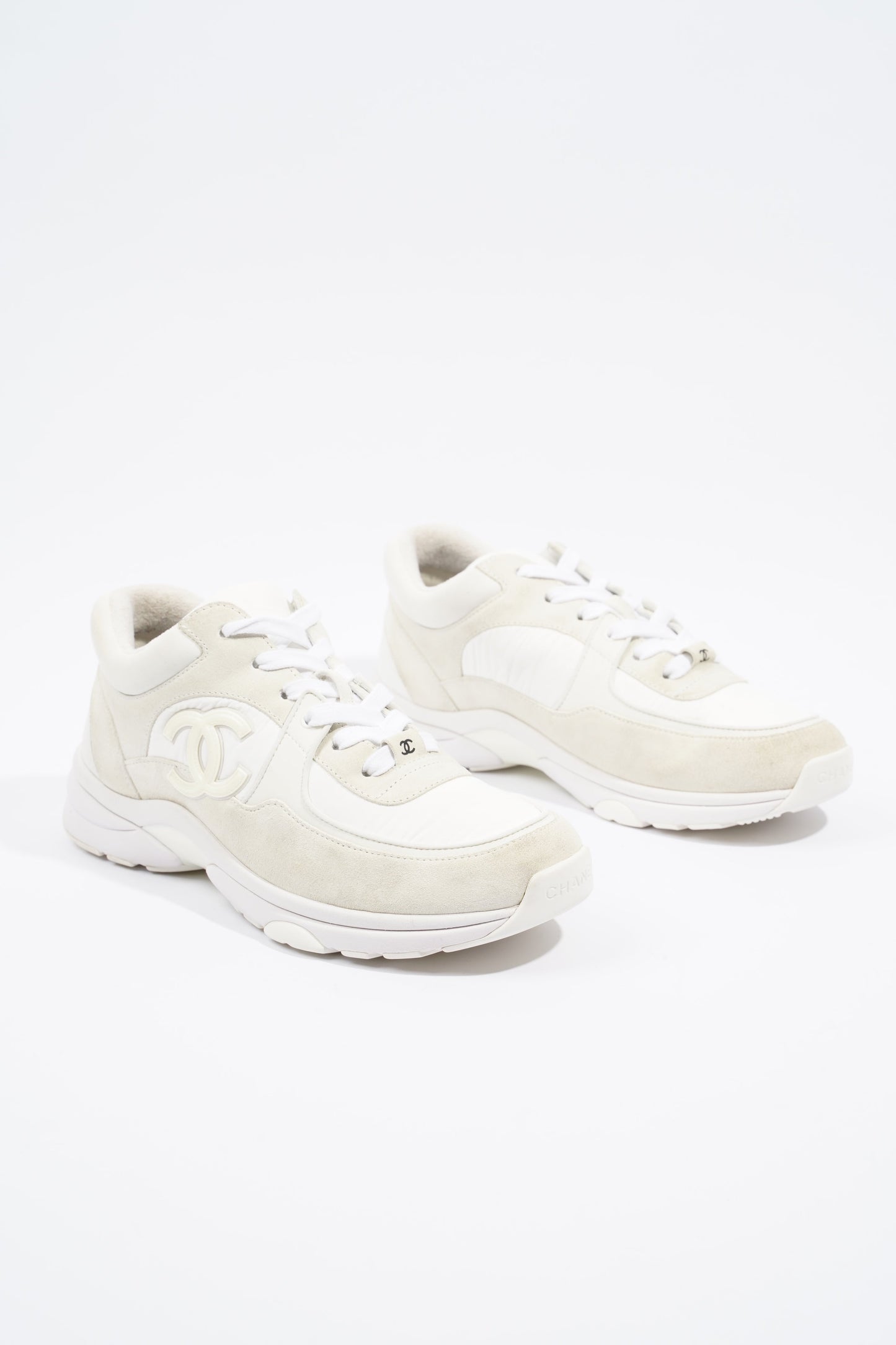 Chanel CC Runner White   Beige EU 38.5   UK 5.5
