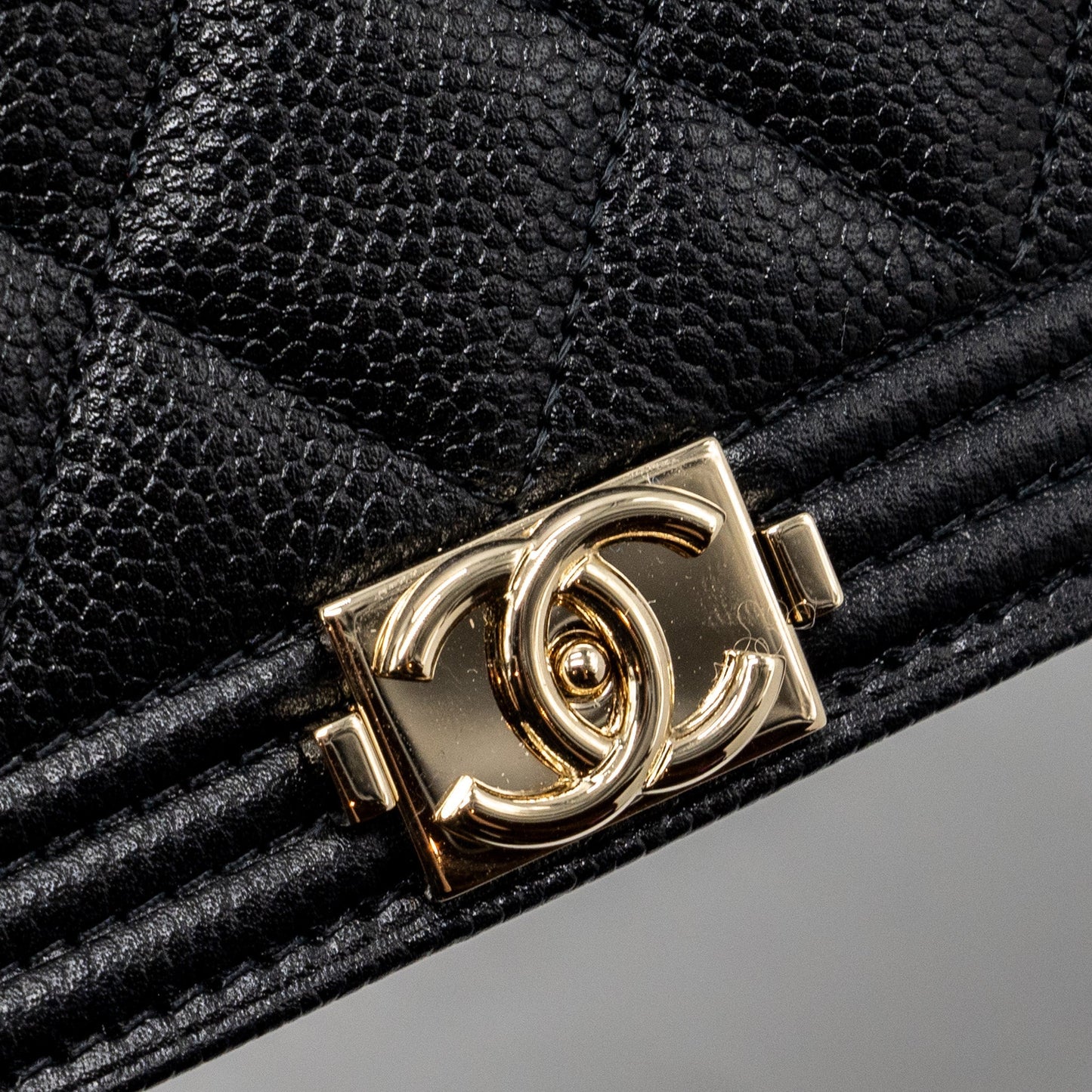 Chanel Boy Wallet On Chain Caviar Black L (microchip)