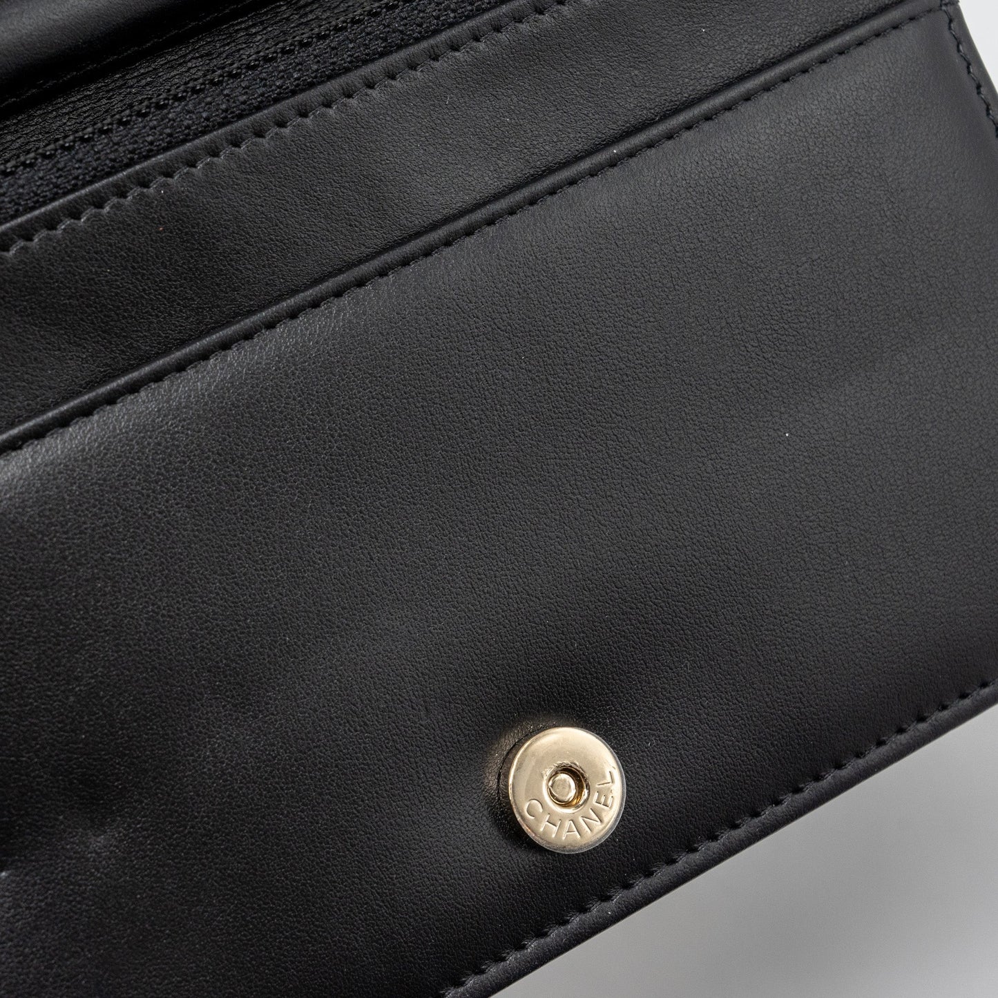 Chanel Boy Wallet On Chain Caviar Black L (microchip)