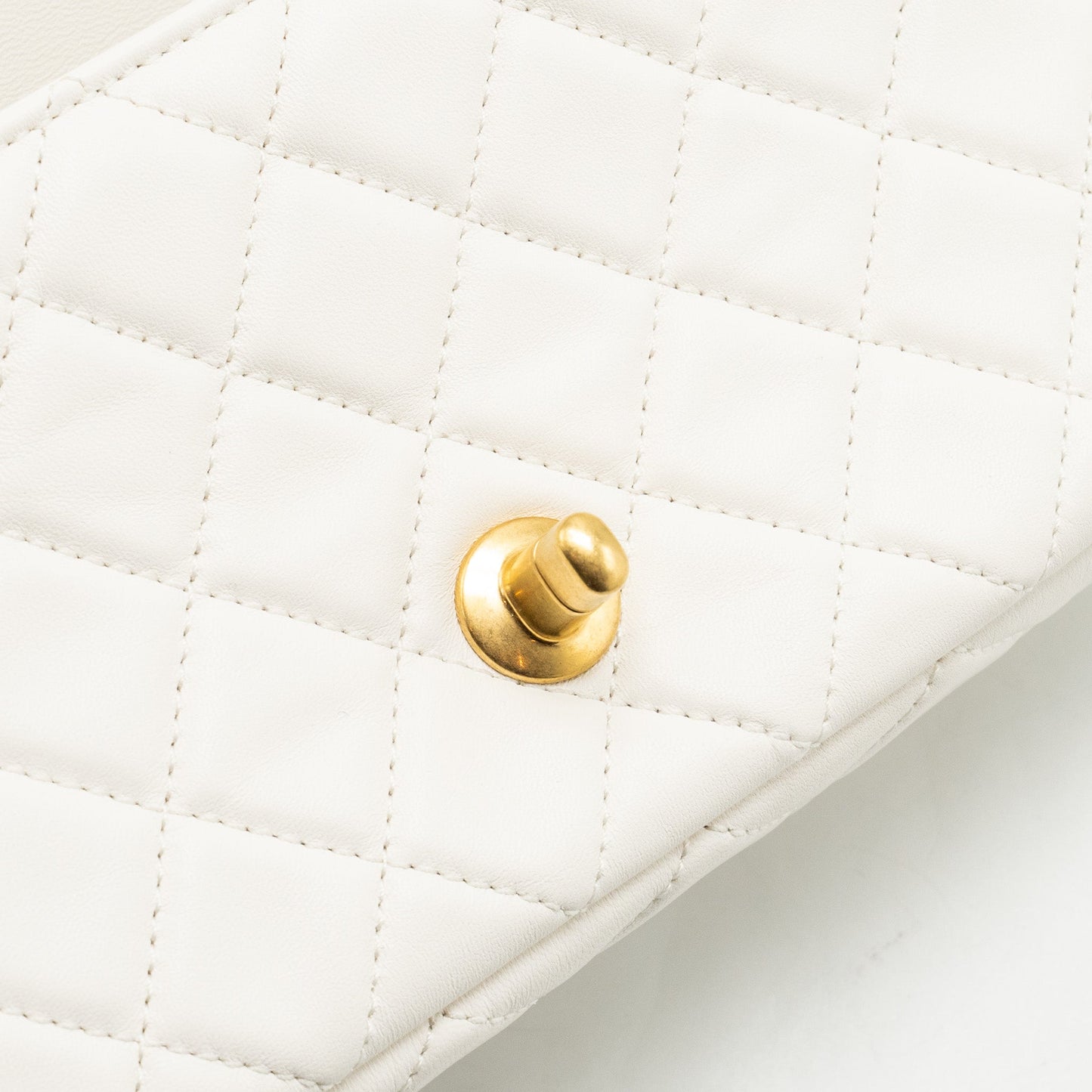 Chanel pearl crush mini rectangular flap bag lambskin White (microchip)