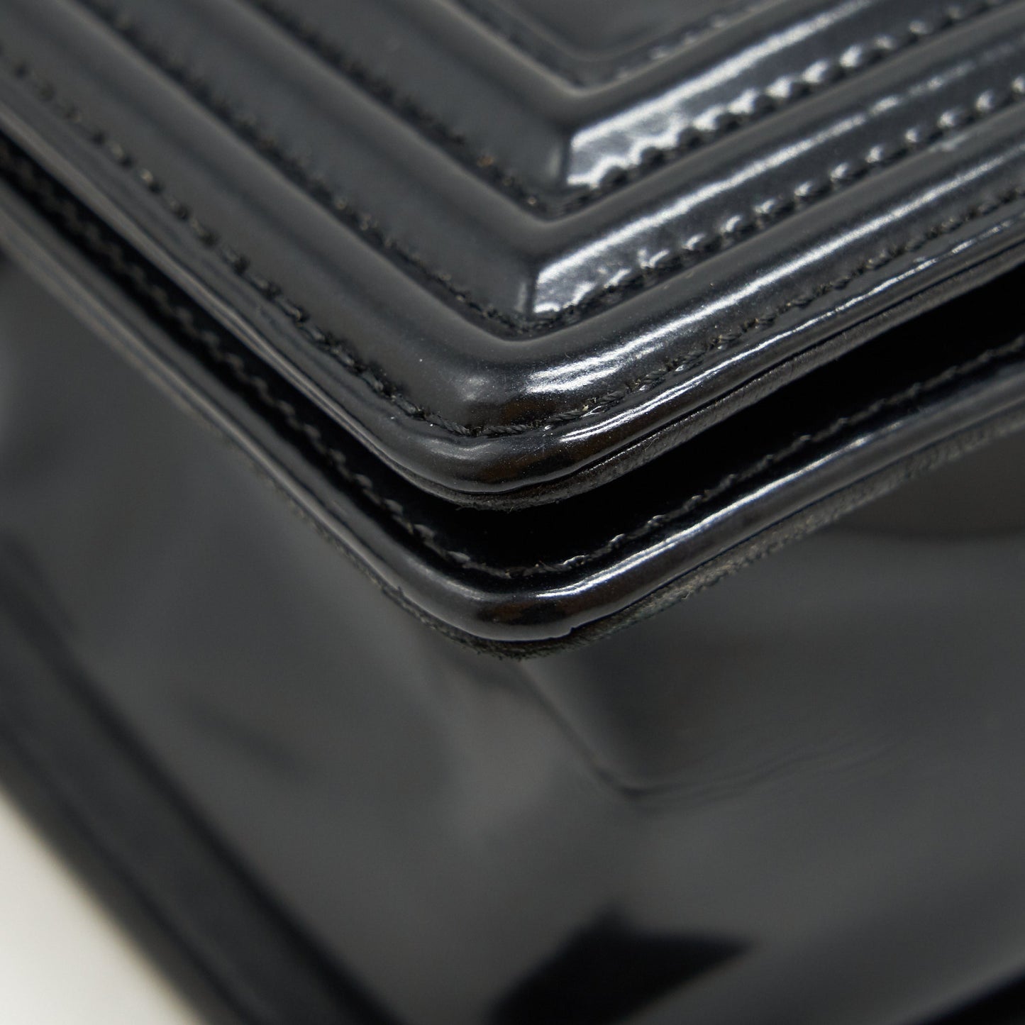 Chanel Medium Le Boy Patent Leather Black L