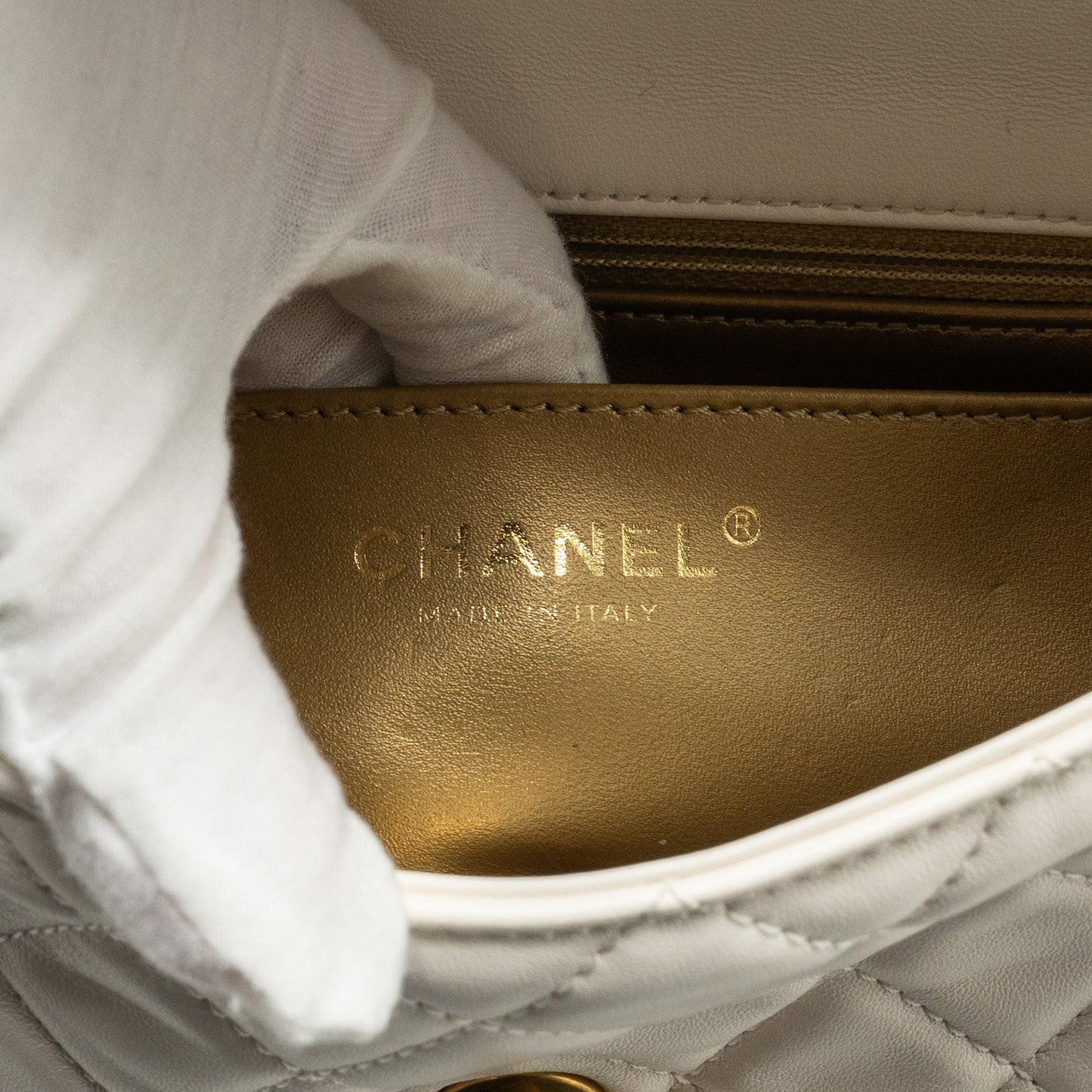 Chanel pearl crush mini rectangular flap bag lambskin White (microchip)