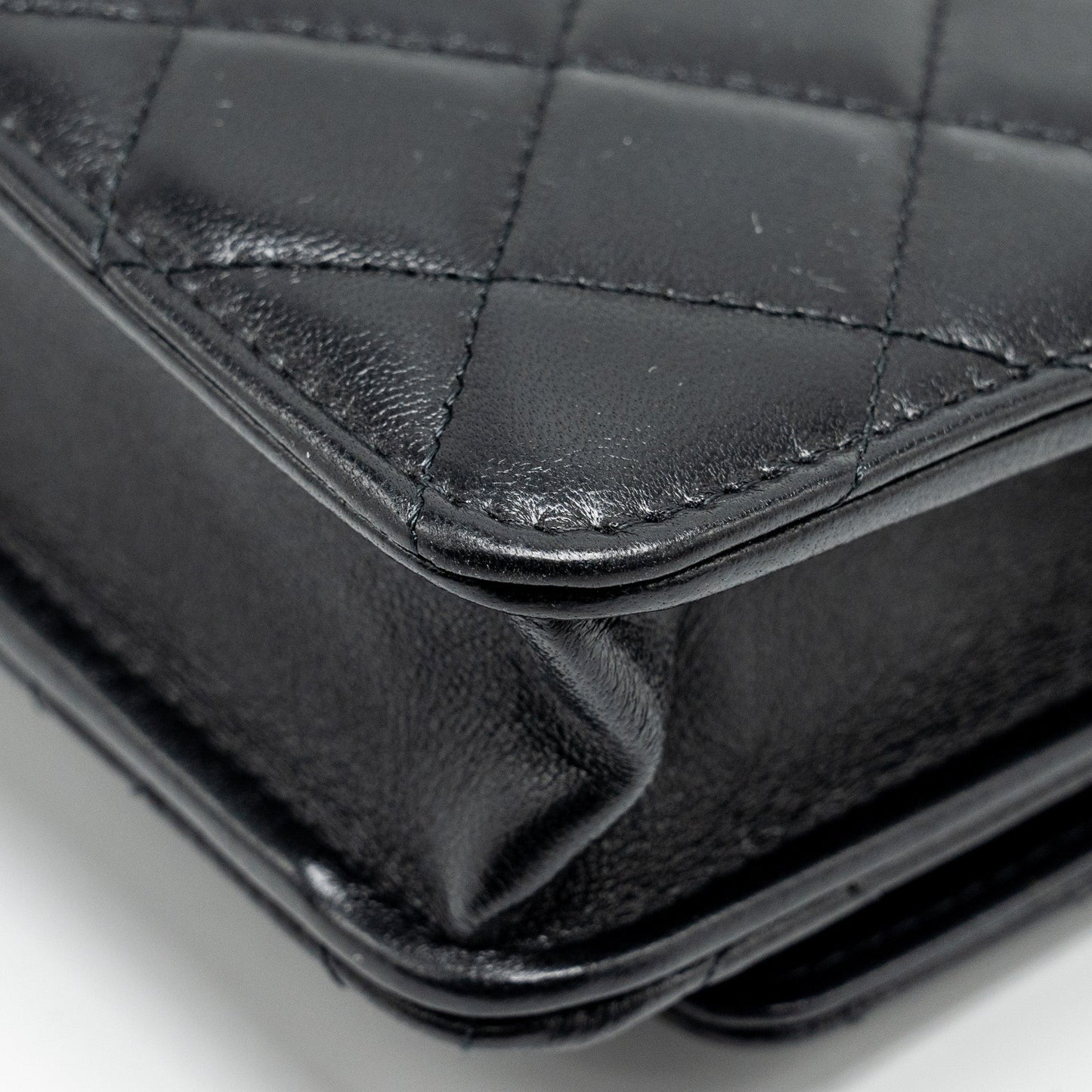 CHANEL leather top handle wallet on chain lambskin black L (microchip)