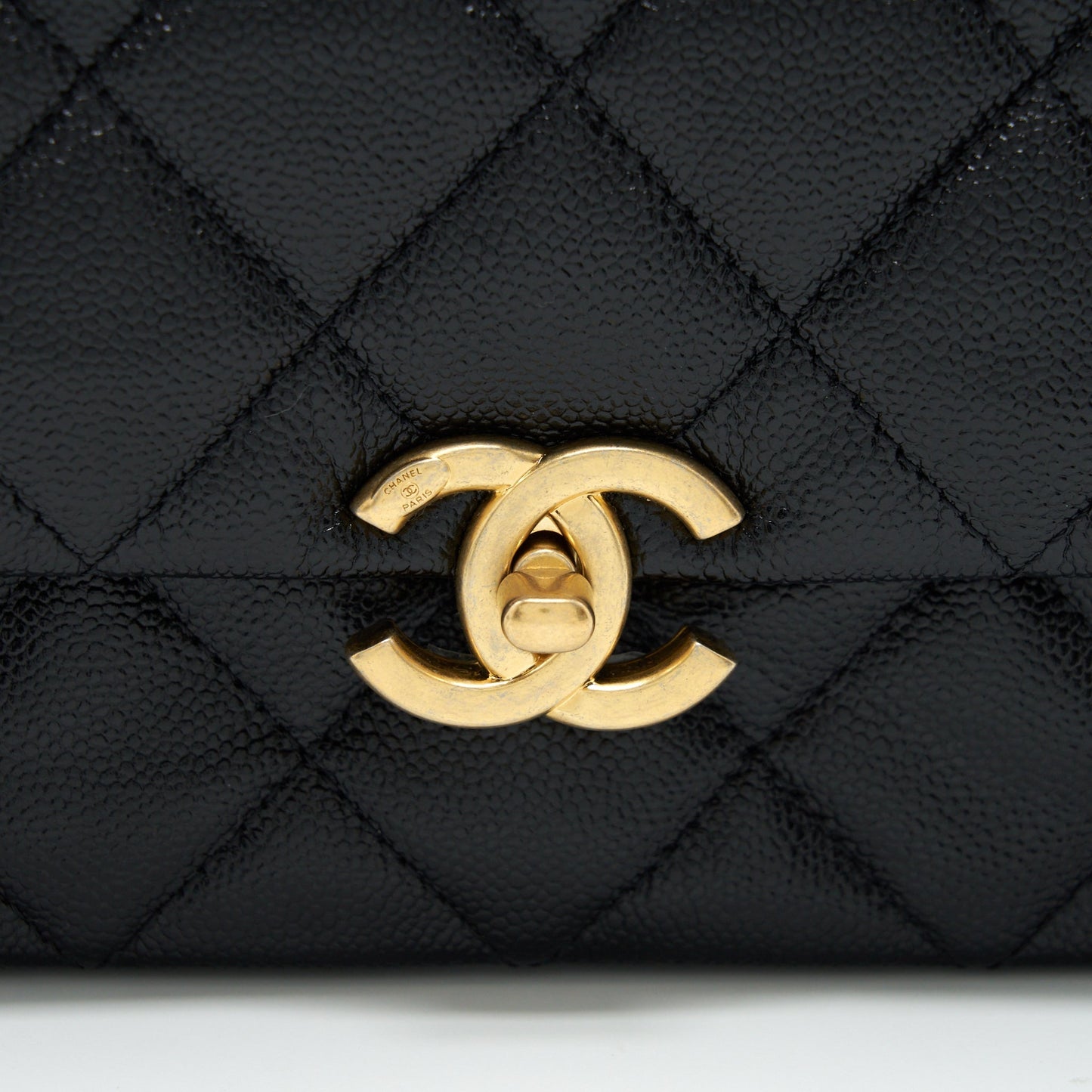 Chanel 22P Medium Melody Bag Grained Calfskin Black