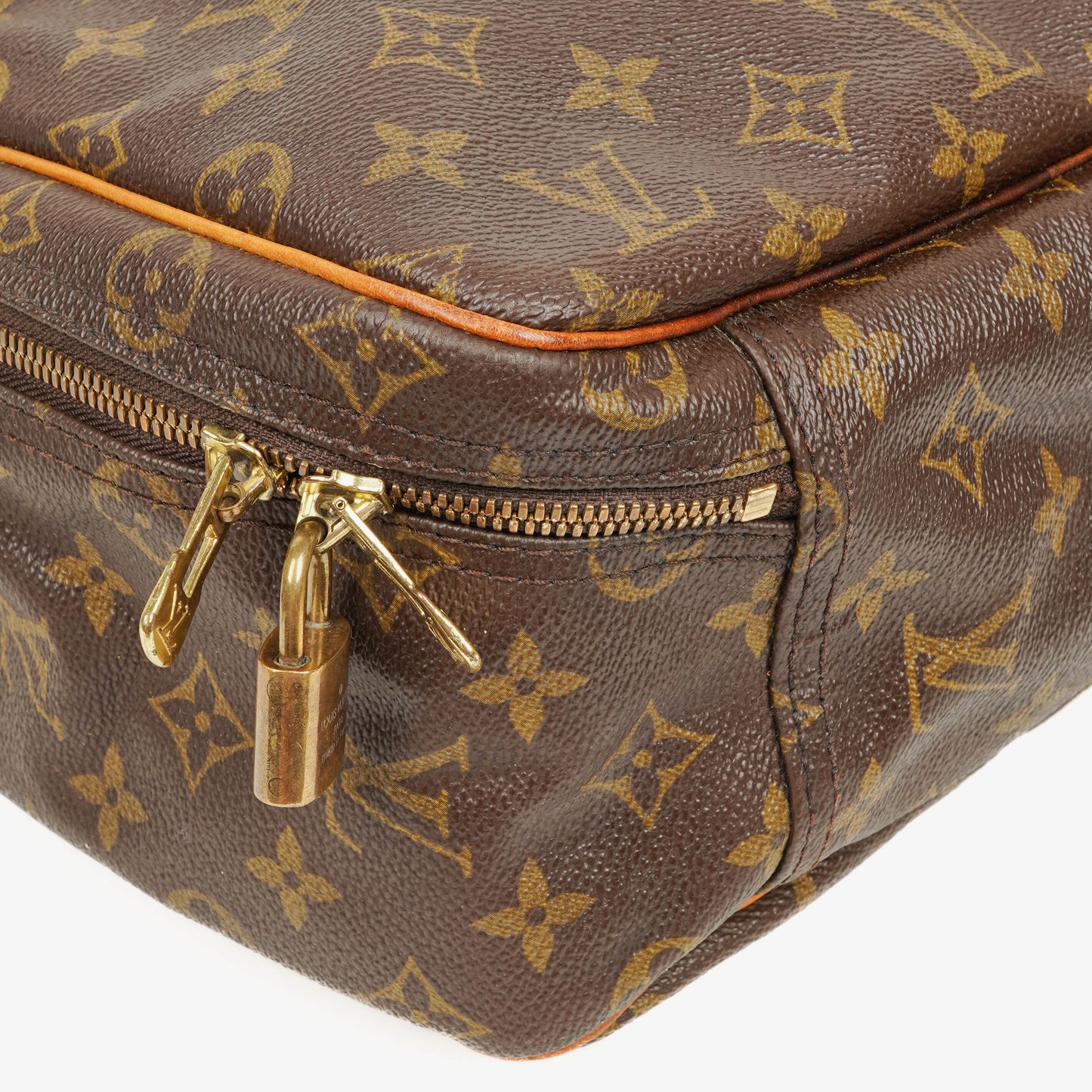 Louis Vuitton Excursion Monogram Canvas Travel Bag