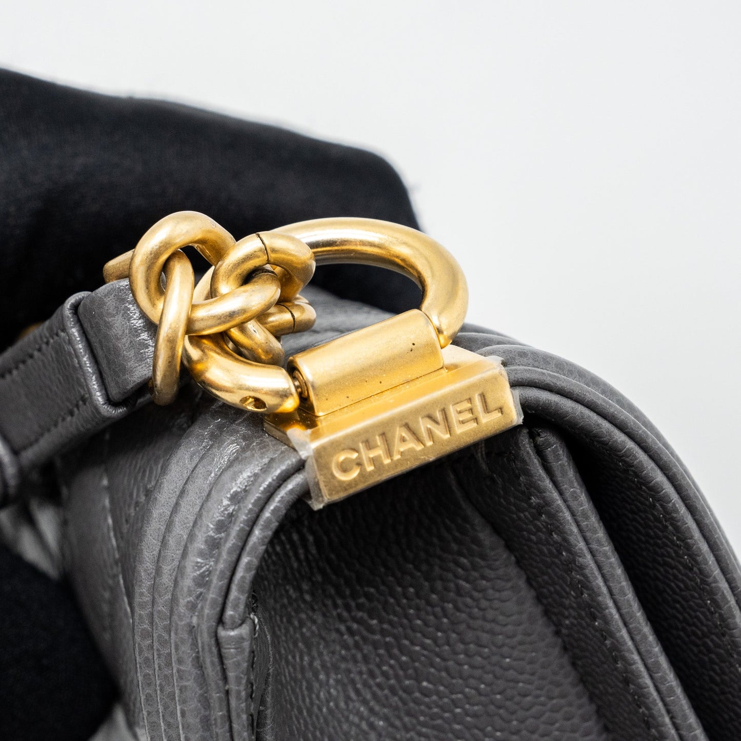 Chanel 22A Round Boy Messenger Bag Caviar Grey (Microchip)