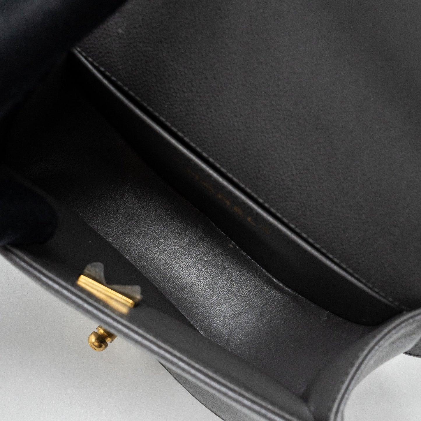 Chanel 22A Round Boy Messenger Bag Caviar Grey (Microchip)