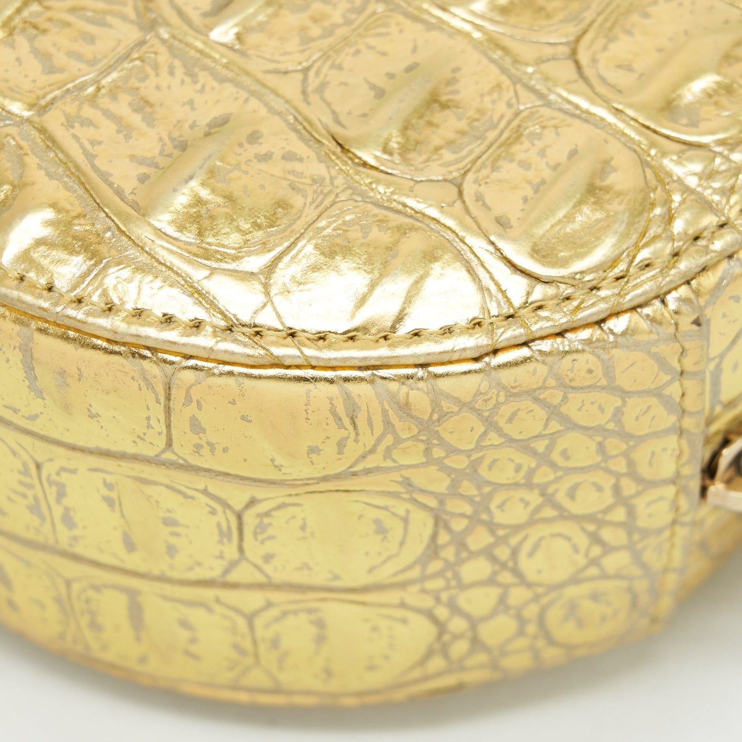 Chanel mini Round Vanity with chain Croc Embossed leather Gold