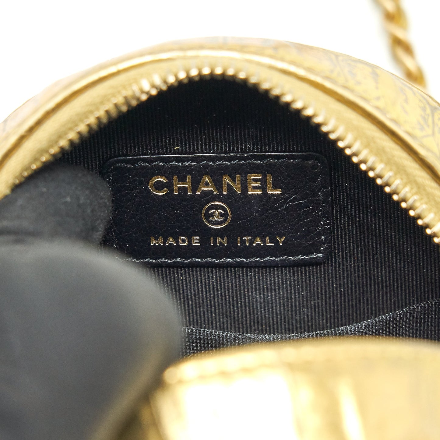 Chanel mini Round Vanity with chain Croc Embossed leather Gold