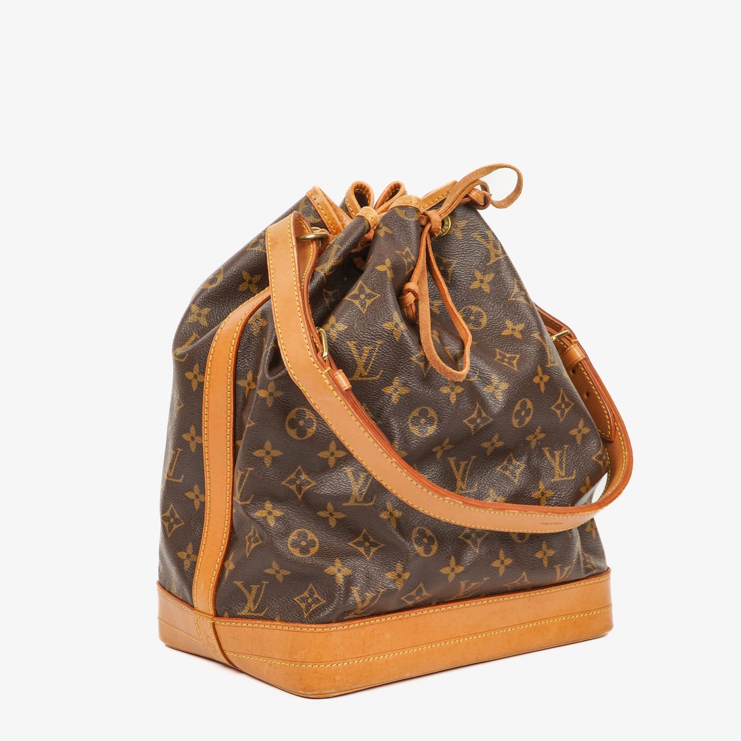 Louis Vuitton Noe Grande GM Monogram Canvas Shoulder Bag