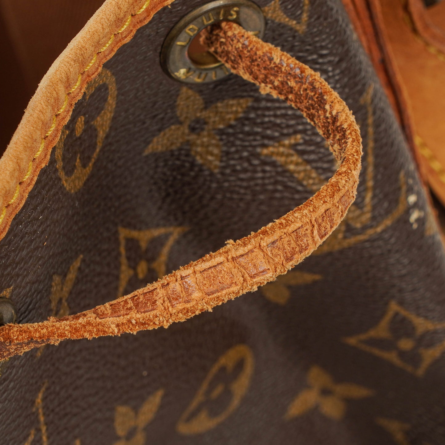 Louis Vuitton Noe Grande GM Monogram Canvas Shoulder Bag