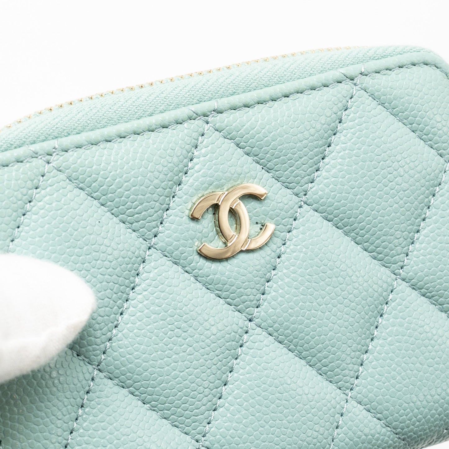 Chanel Zip Card Holder Caviar Light Green L